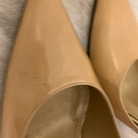 Stuart Weitzman Tan Patent Leather Stiletto - Picture 7 of 12